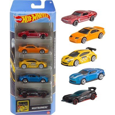 Hot Wheels Diecast Cars - 5pk (Colors May Vary)